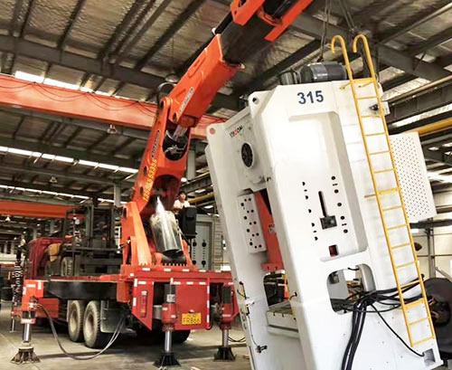 文儒镇附近随车吊出租，轻松解决运输难题