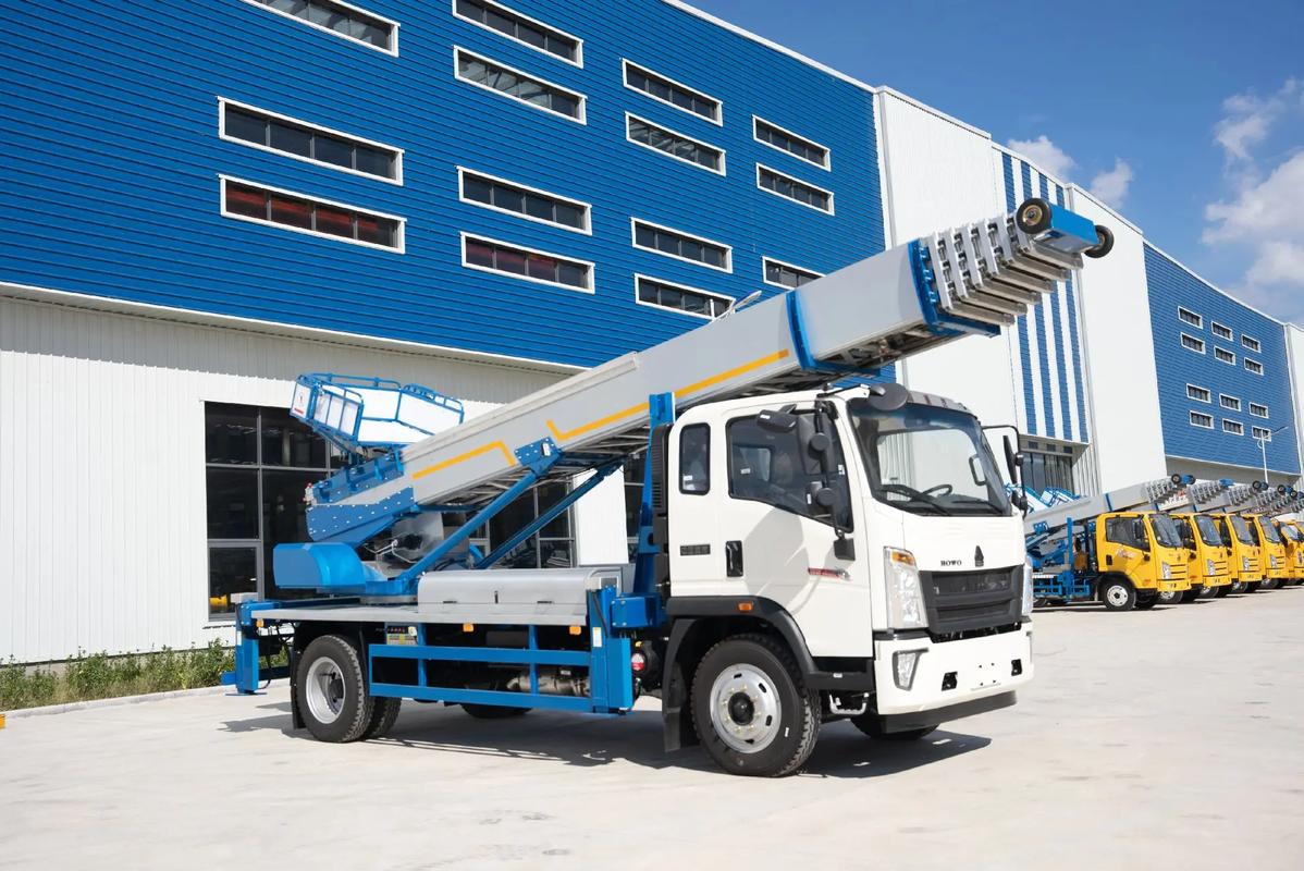 文儒镇出租云梯车高空作业车 建筑垃圾搬运